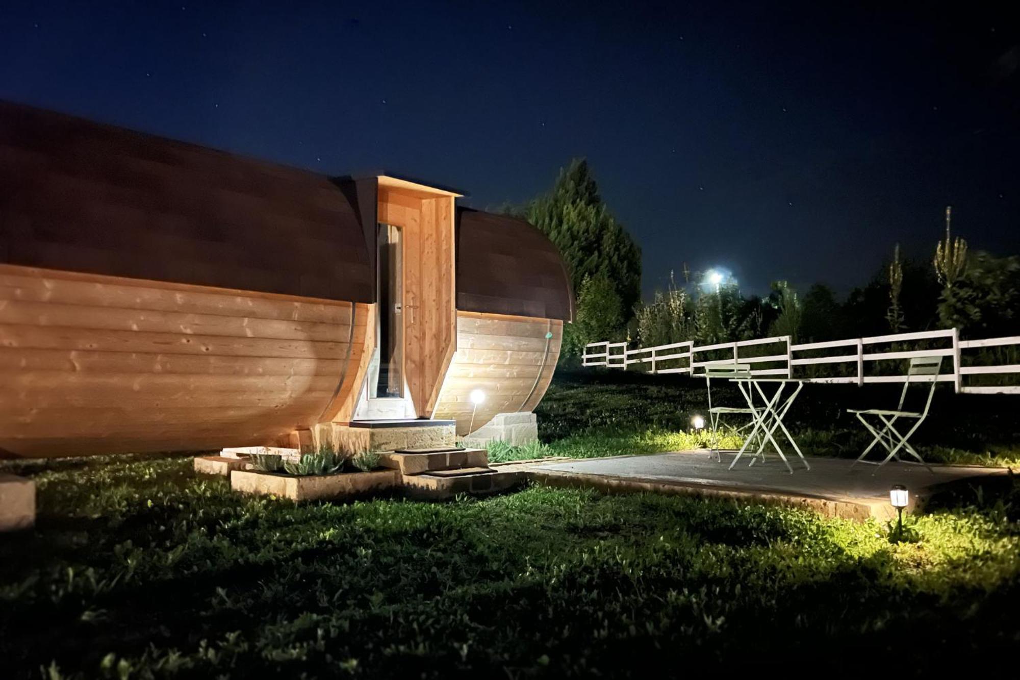 Notte Nella Botte Hotell Vignale Exteriör bild