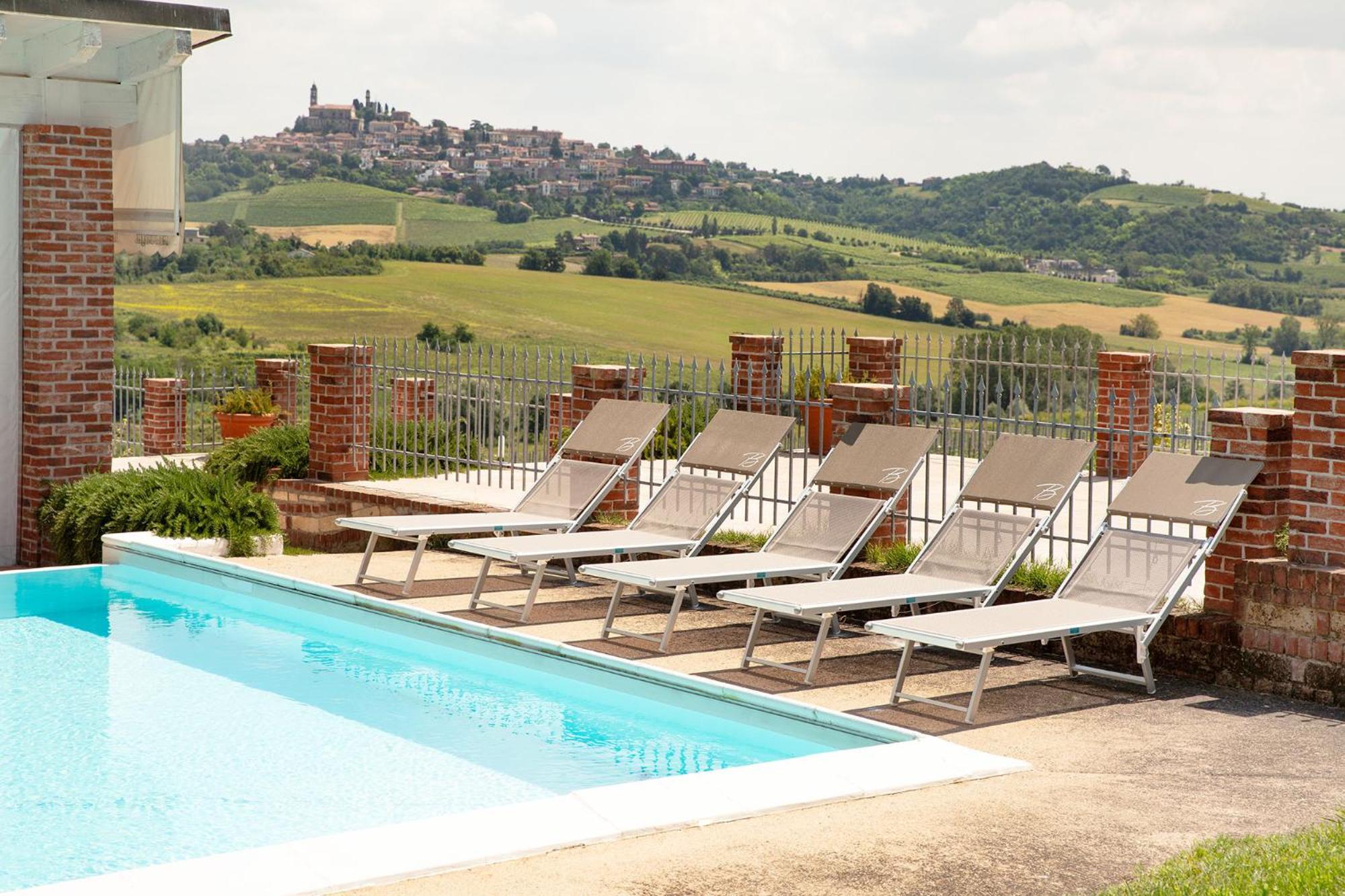 Notte Nella Botte Hotell Vignale Exteriör bild